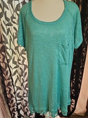 Chenault Teal Scoop Neck Short Sleeve Tunic with Pocket